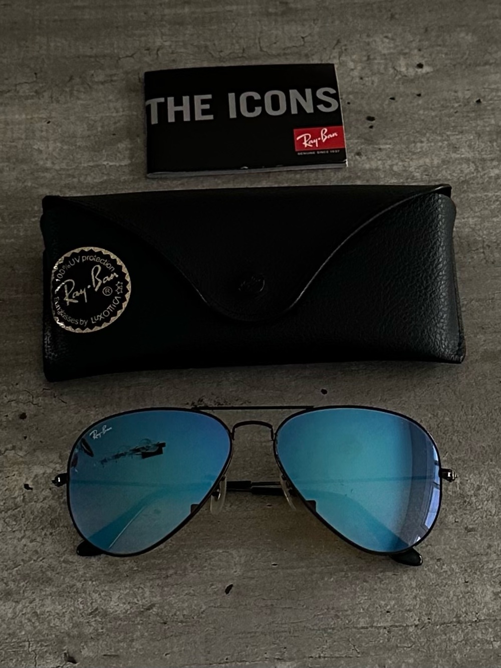 Ray-Ban Aviator Sunglasses (Unisex) with Blue Mirrored Lenses and Black Frame